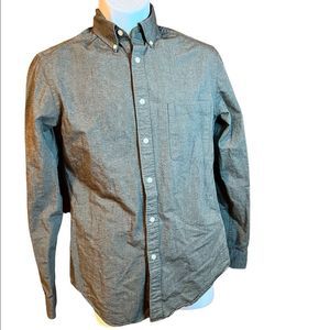 EUC Men’s Merona Charcoal Button Down Size S